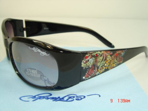 Jolie lunettes Ed Hardy femme