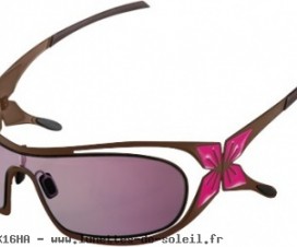 lunettes-de-soleil-parasite-femme-3