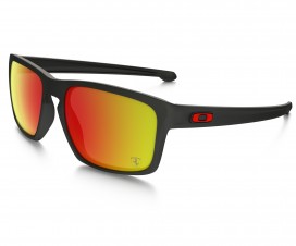 lunettes-de-soleil-ferrari-enfant-1