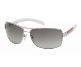 lunettes-de-soleil-prada-sport-1